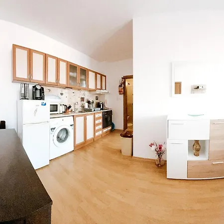 Apartment Apartman - Sunny Day 6